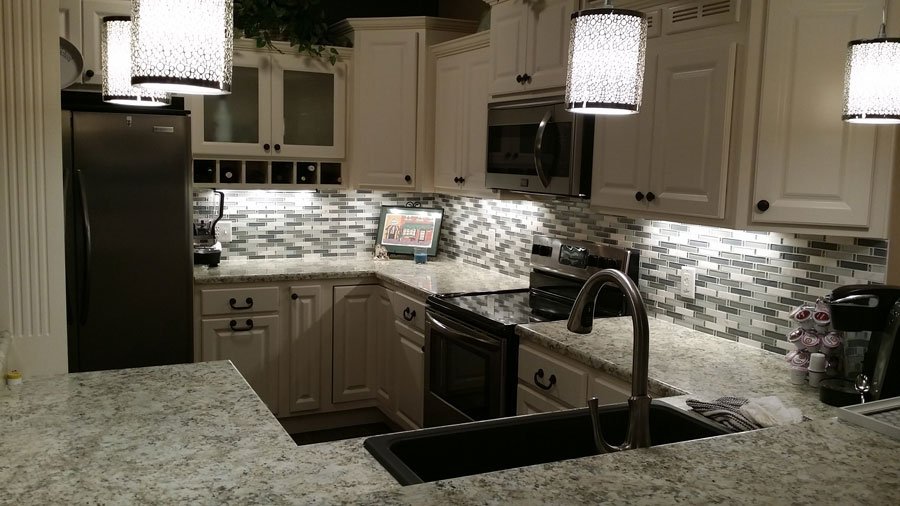 kitchen tile backsplash installation - Contract Interiors, IN